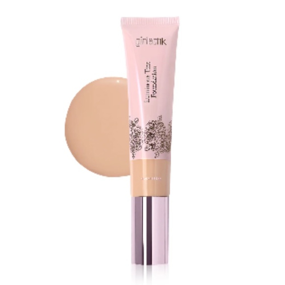 Girlactik MEDIUM F4 Luminous Tint Foundation | NEW || 2-in-1 Luminous Foundation